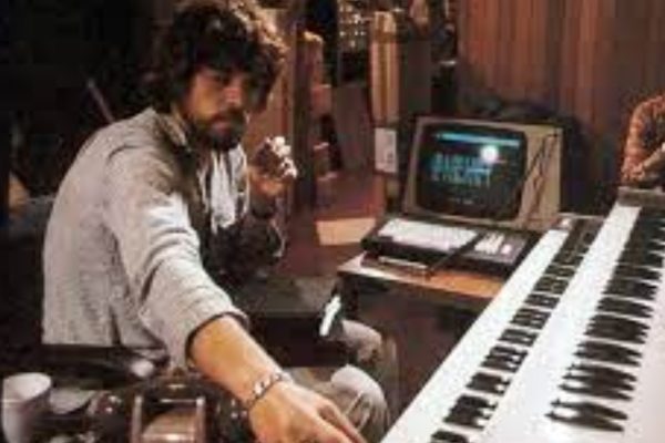 Efsane Prog Rock Grubu The Alan Parsons Project İstanbul Konserinde Hayranlarıyla BuluşacakAçıklama: Prog rock ve progresif müziğin öncülerinden The Alan Parsons Project, uzun bir aradan sonra İstanbul’da sahne alacak. Grup, unutulmaz eserleriyle müzikseverlere benzersiz bir deneyim sunmaya hazırlanıyor.